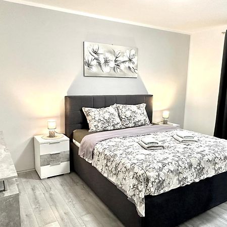 Apartman Rocan فيرسار المظهر الخارجي الصورة