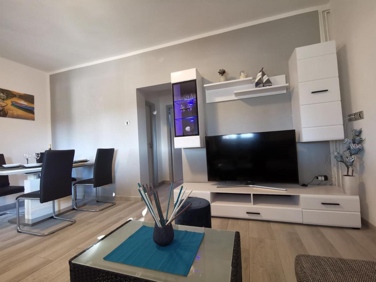 Apartman Rocan فيرسار المظهر الخارجي الصورة
